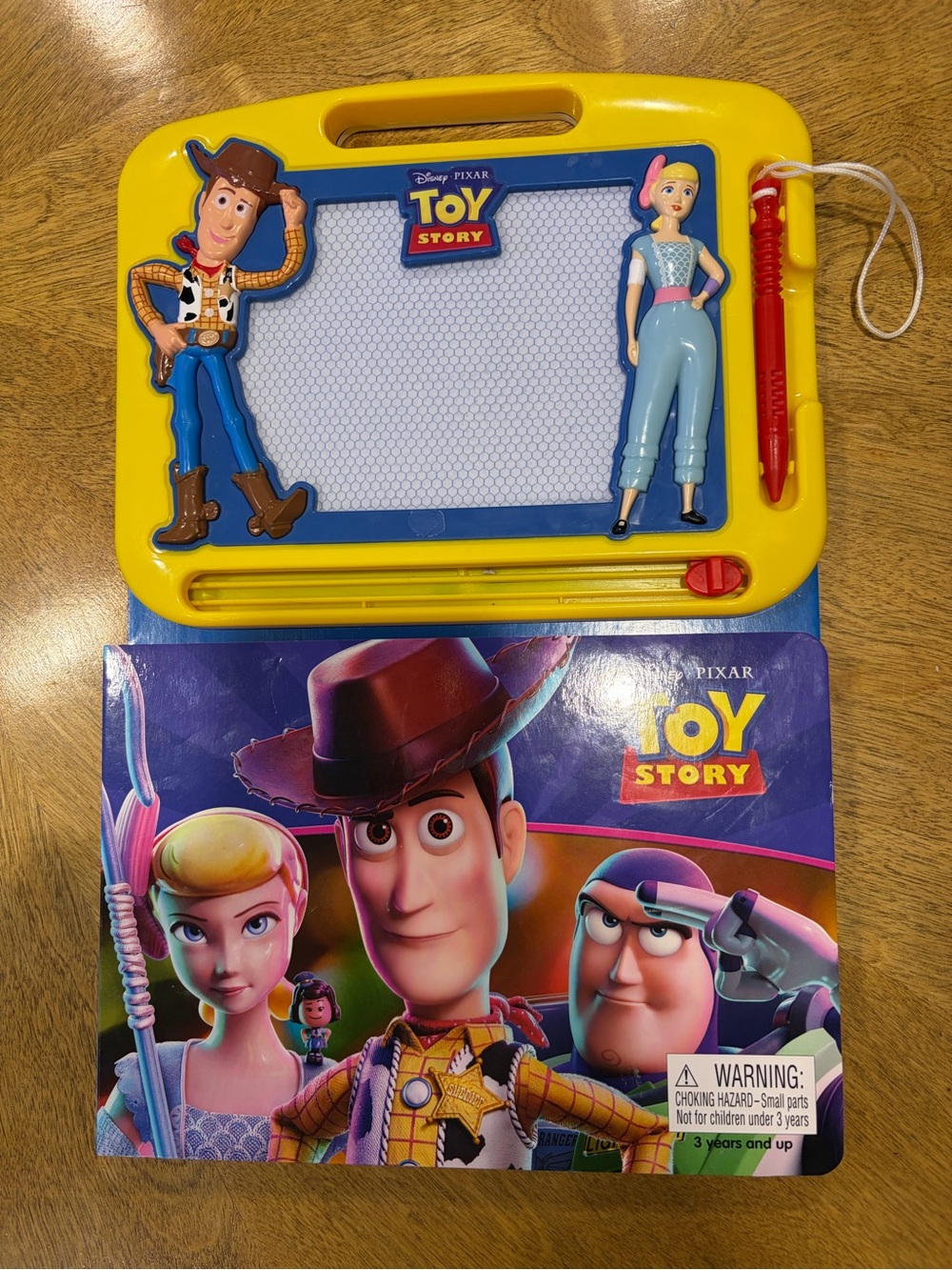 Disney Pixar Toy Story 4 Storybook and Magnetic Drawing Kit